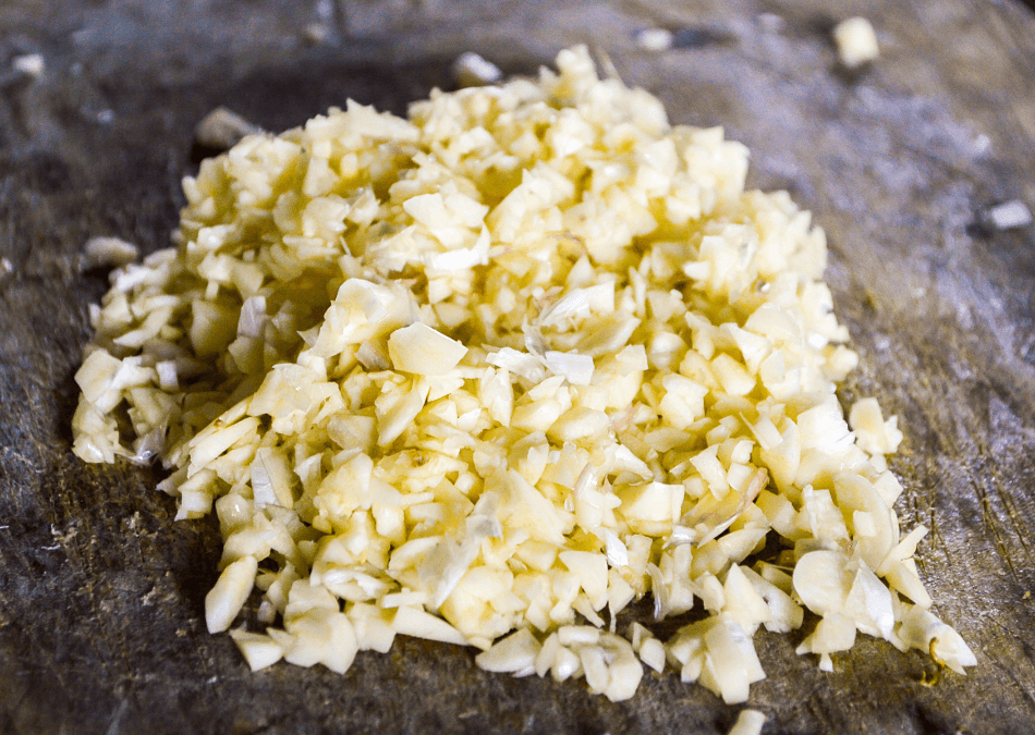 usturoi crud taiat marunt