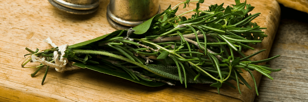 Cum să faci un Bouquet garni - ghid pas cu pas