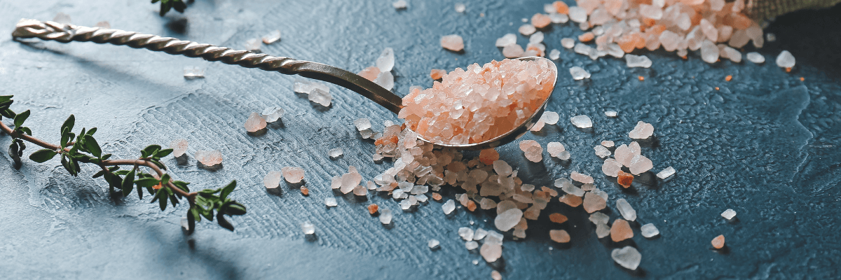 De mare, de masă, de Himalaya… Ce tip de sare folosim?