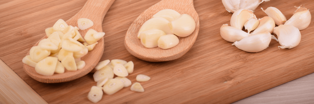 Gustul usturoiului în funcție de forma de tăiere