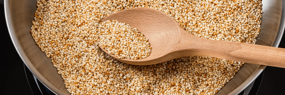 Cum să prăjim corect semințele de susan