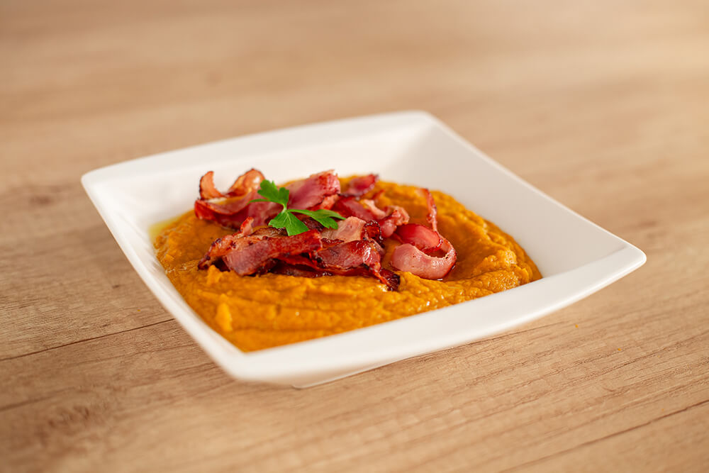 Fotografie Supa crema de naut cu bacon crocant